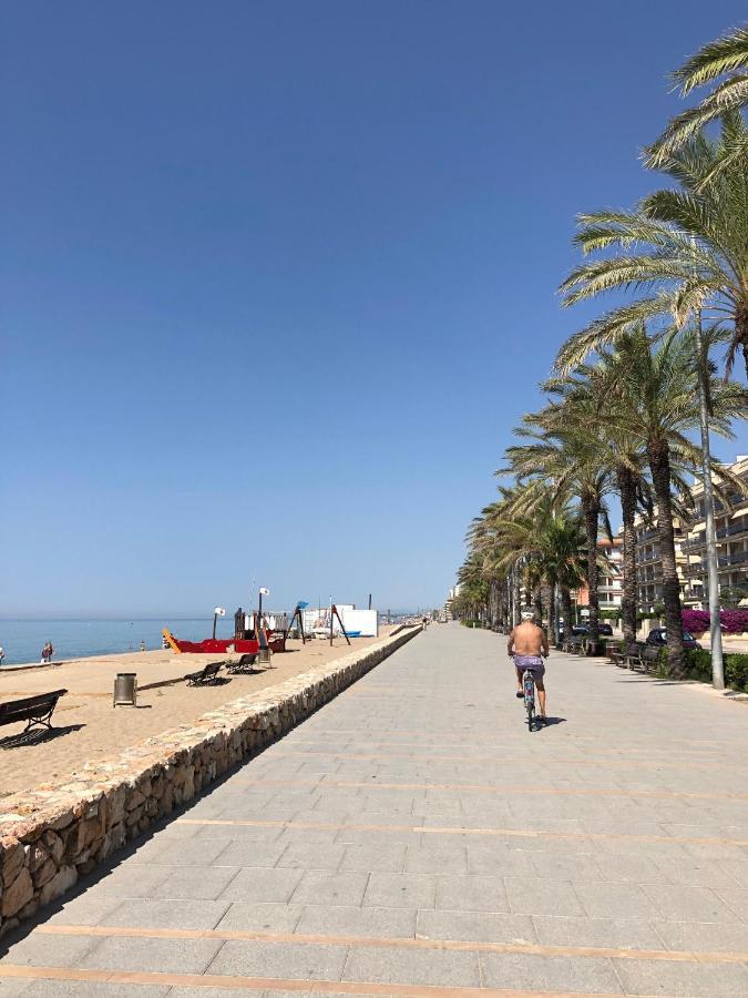 Face A La Mer Calafell Kültér fotó