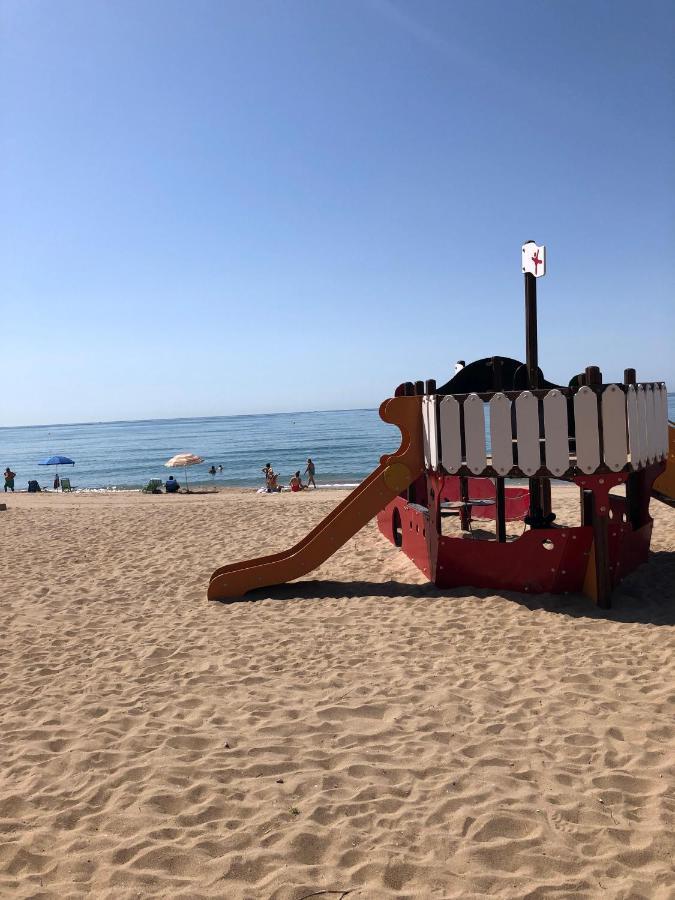 Face A La Mer Calafell Kültér fotó